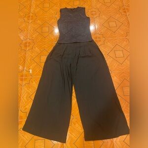 2 Piece Bundle Shein Pants & The Limited Sleeveless Shirt, Color Black, Medium